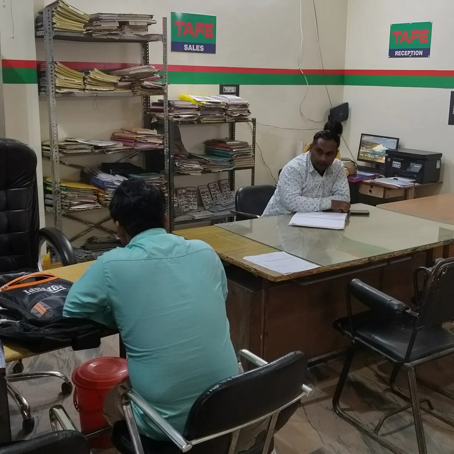 फतेहपुर उत्तर प्रदेश में कंचन ऑटोमोबाइल्स ट्रैक्टर शोरूम