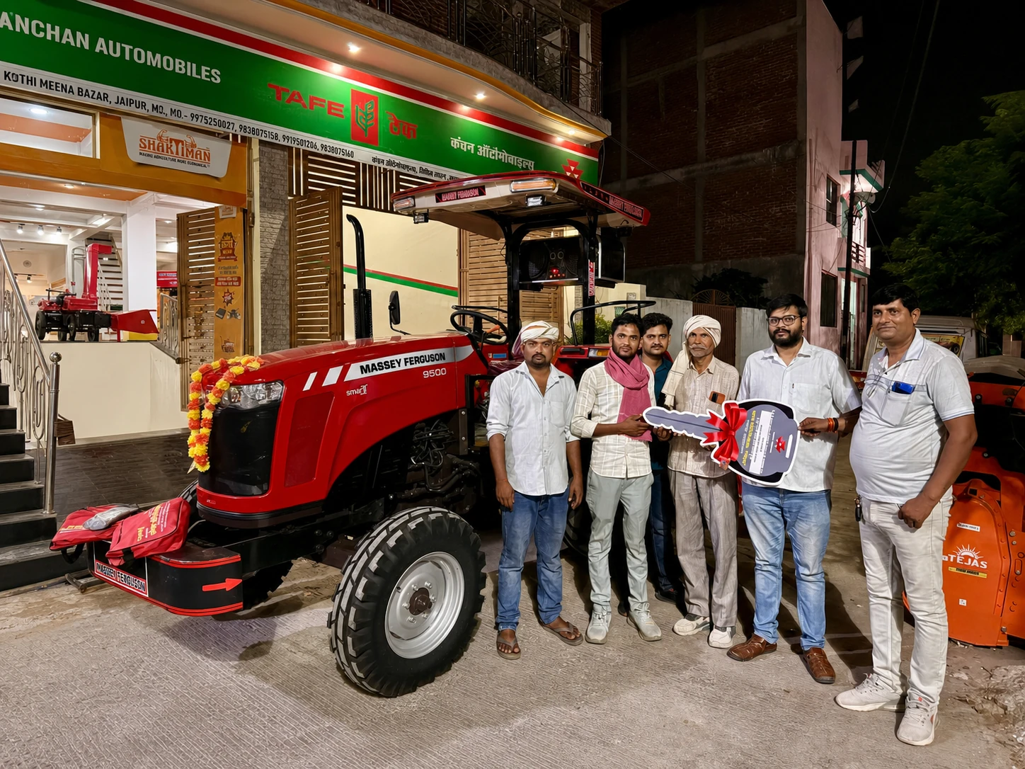 Massey Ferguson tractor at Kanchan Automobiles Fatehpur