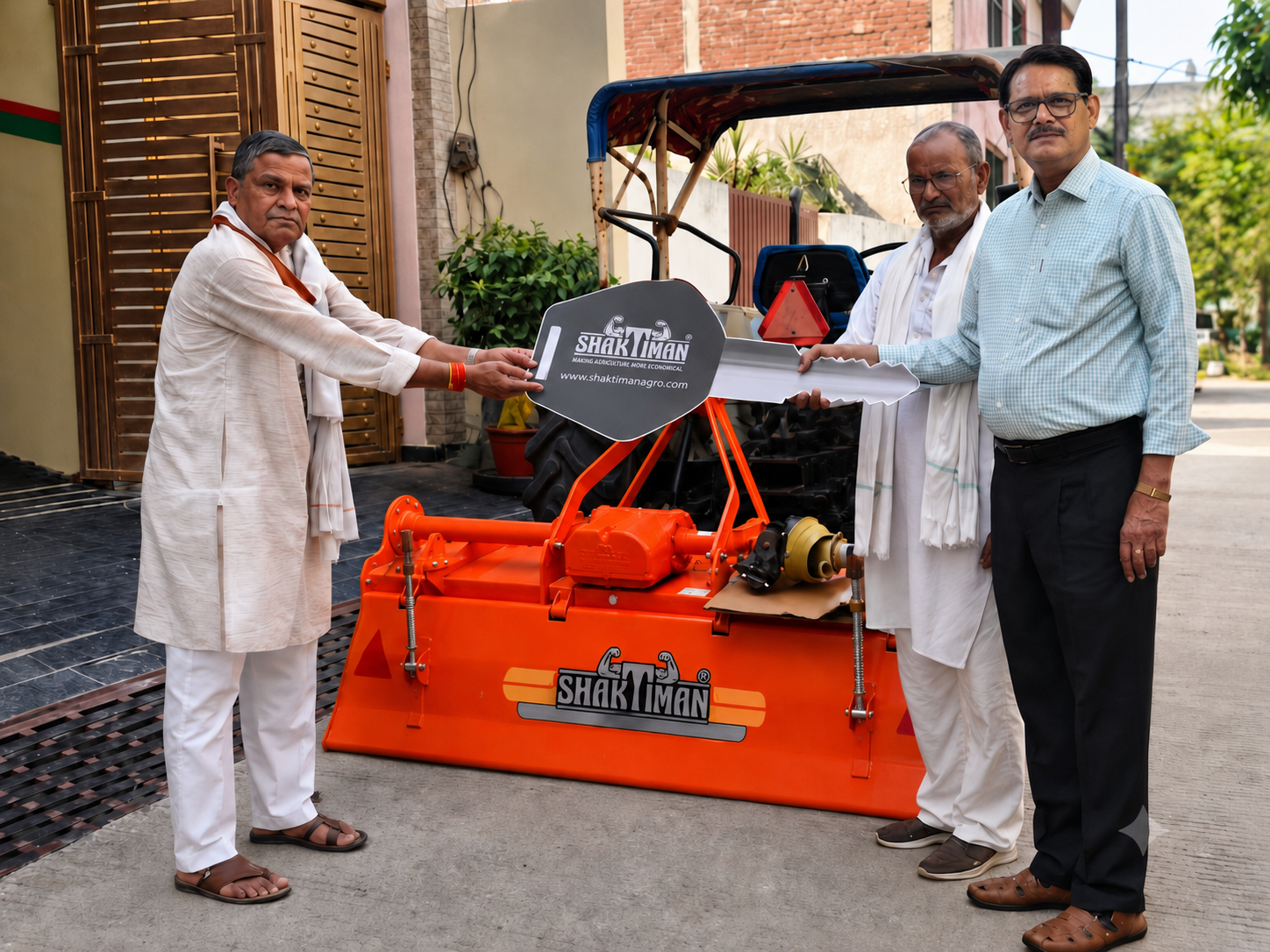 Shaktiman Agro rotavator delivery at KANCHAN AUTOMOBILES in Fatehpur